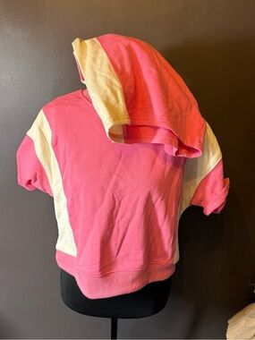 NWT Papermoon Pink and Cream Short Sleeve and shorts matching set